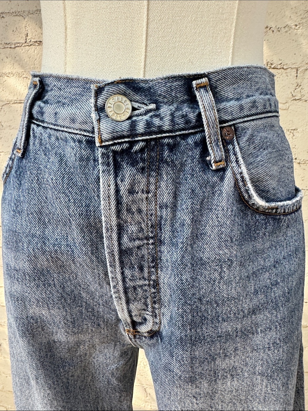 Agolde 90s Pinch Waist High Rise Straight Distressed Jeans Size 25 (estimated) - Picture 9 of 16